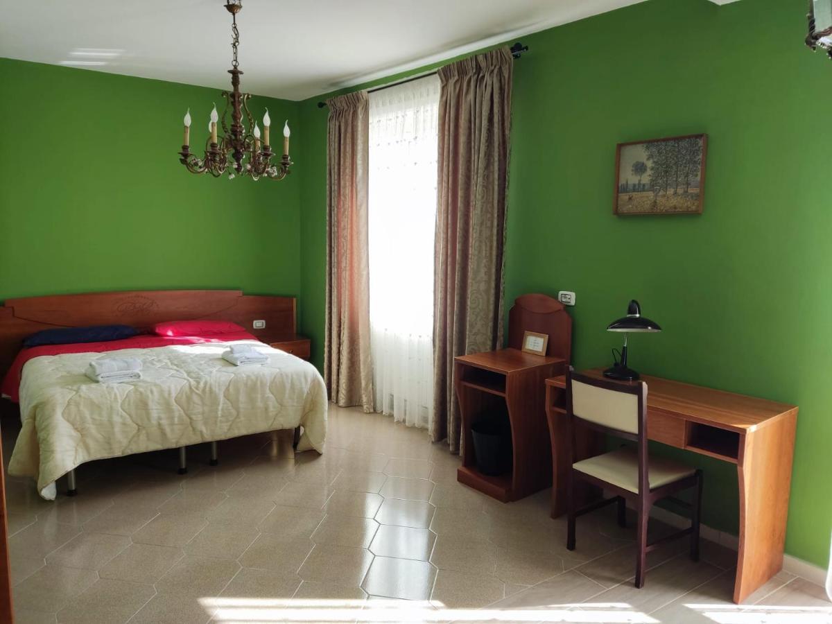 Bed and Breakfast Casa Castellano Нола Экстерьер фото